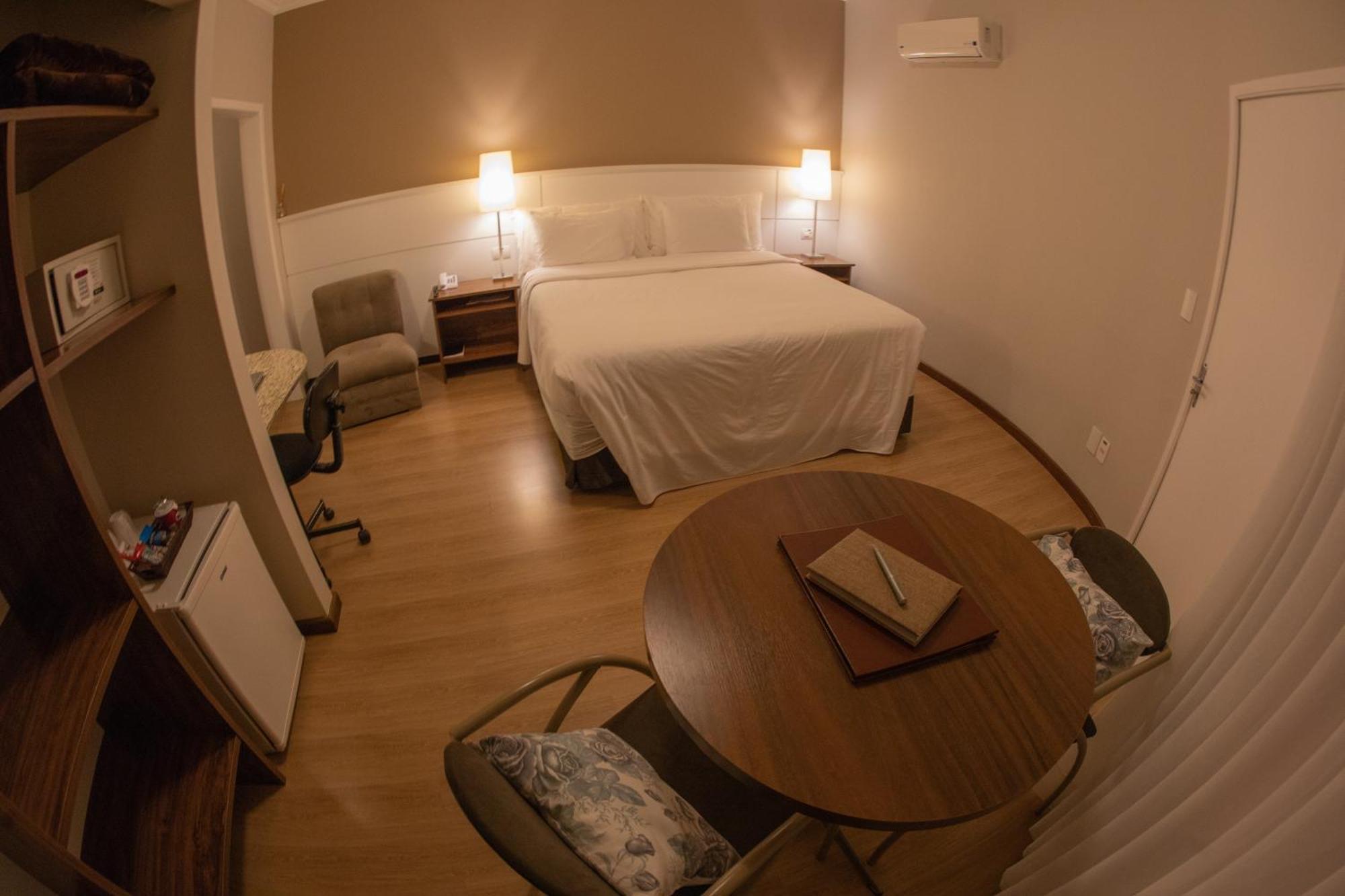 Planalto Select Hotel Ponta Grossa بونتا غروسا المظهر الخارجي الصورة