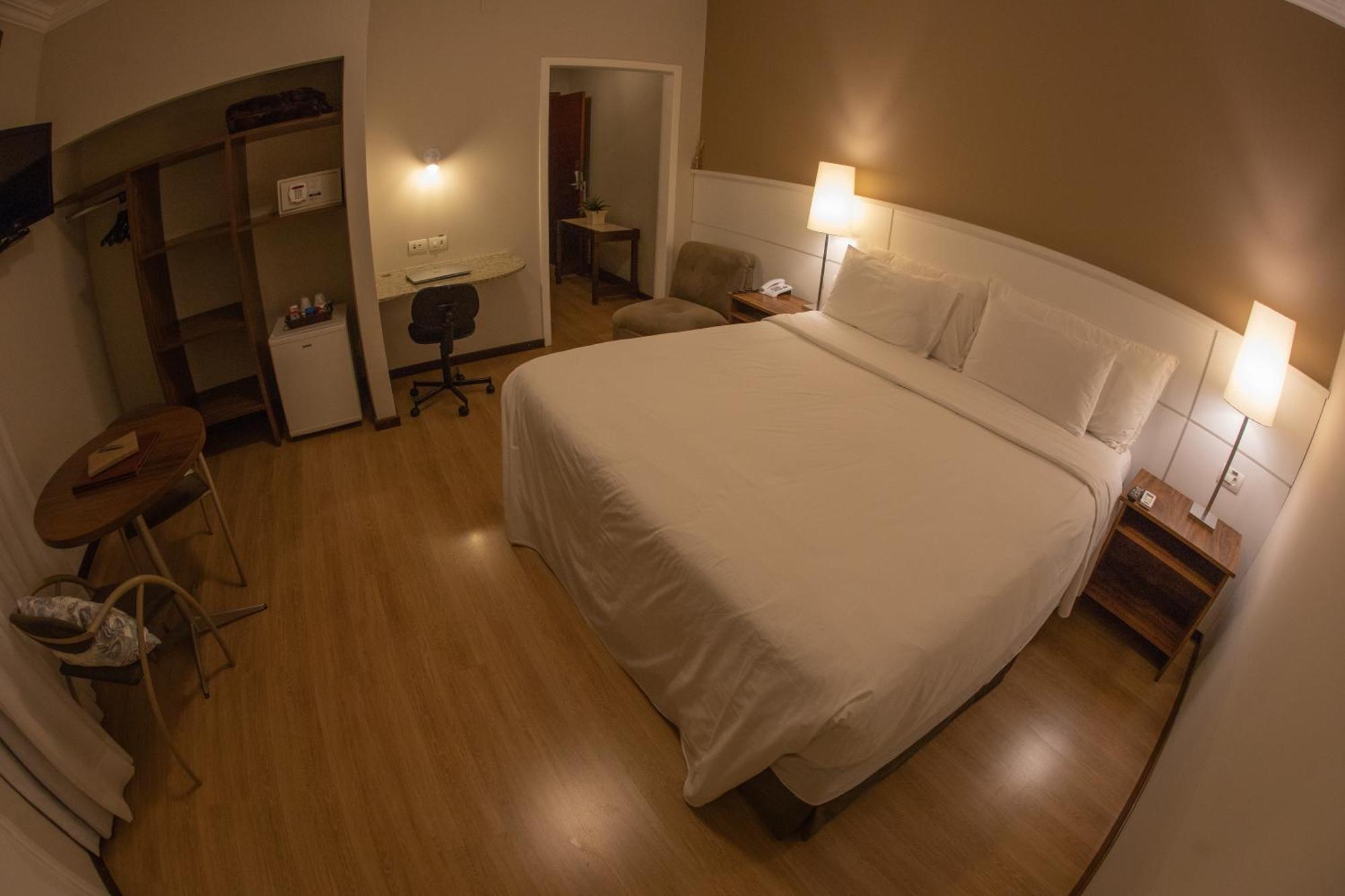 Planalto Select Hotel Ponta Grossa بونتا غروسا المظهر الخارجي الصورة